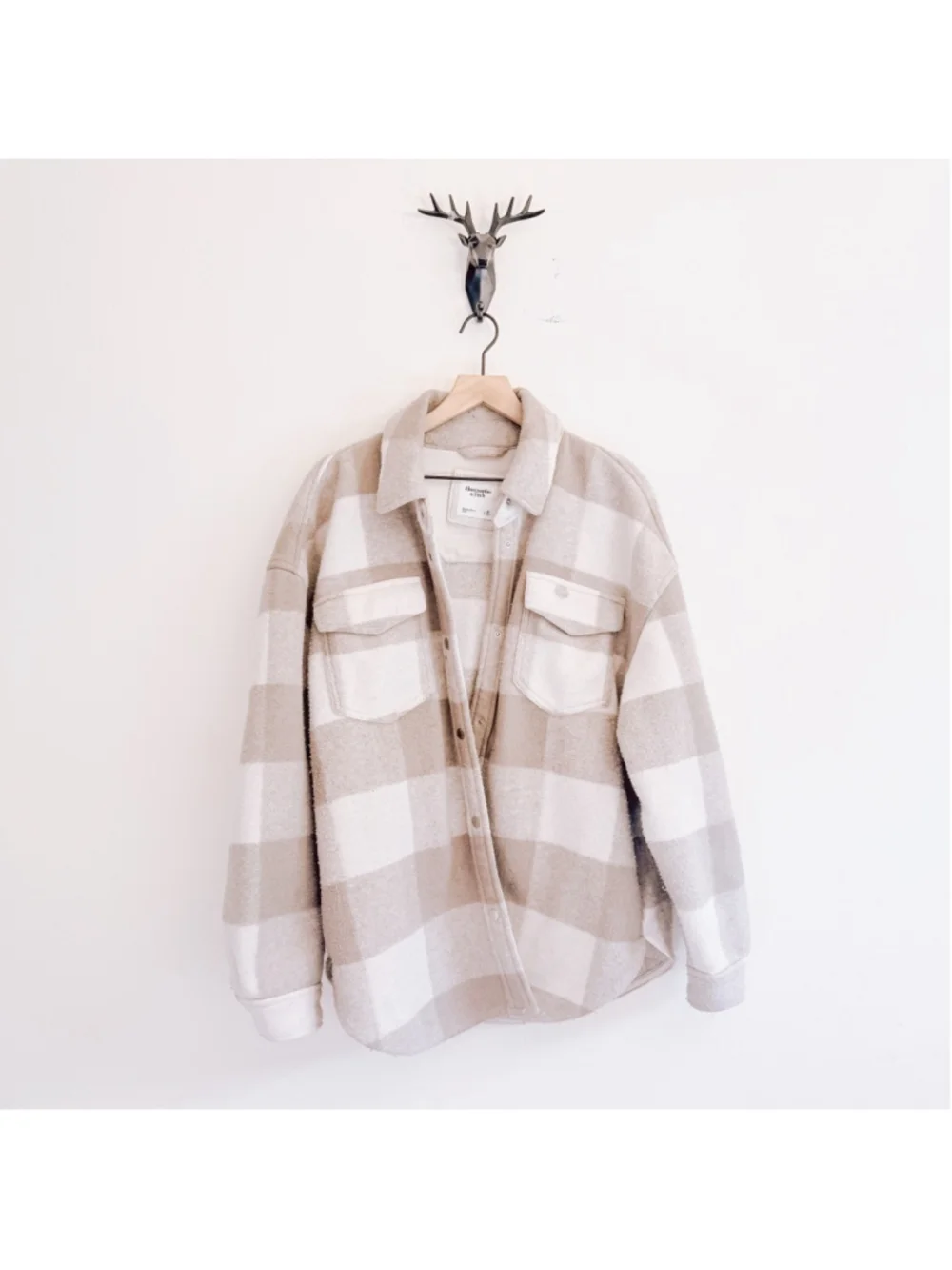 Abercrombie & Fitch Men’s Plaid Gray/Cream Shacket Size XL